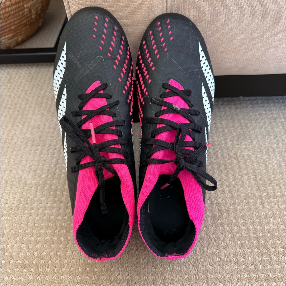 Men’s Adidas Predator Accuracy.2 FG soccer cleats